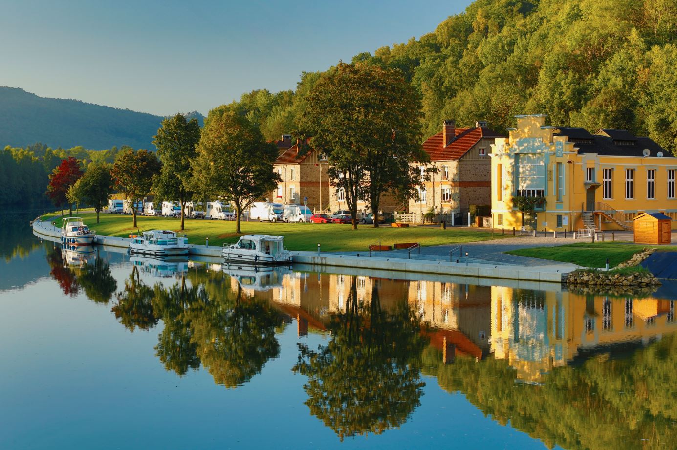 Hausboot auf der mosel