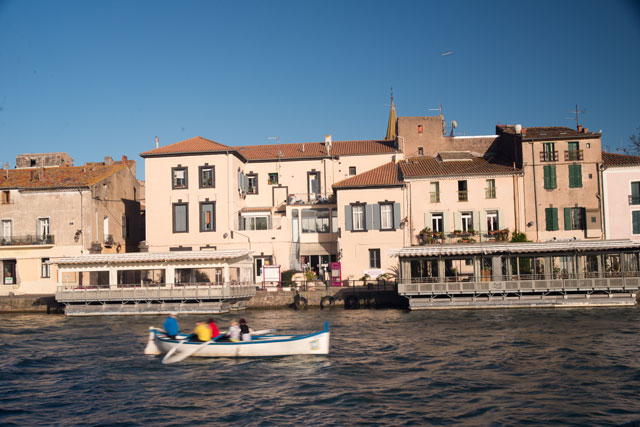 Quelles villes traversent le canal du Midi ?