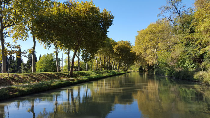 How long does it take to sail the Canal du Midi?