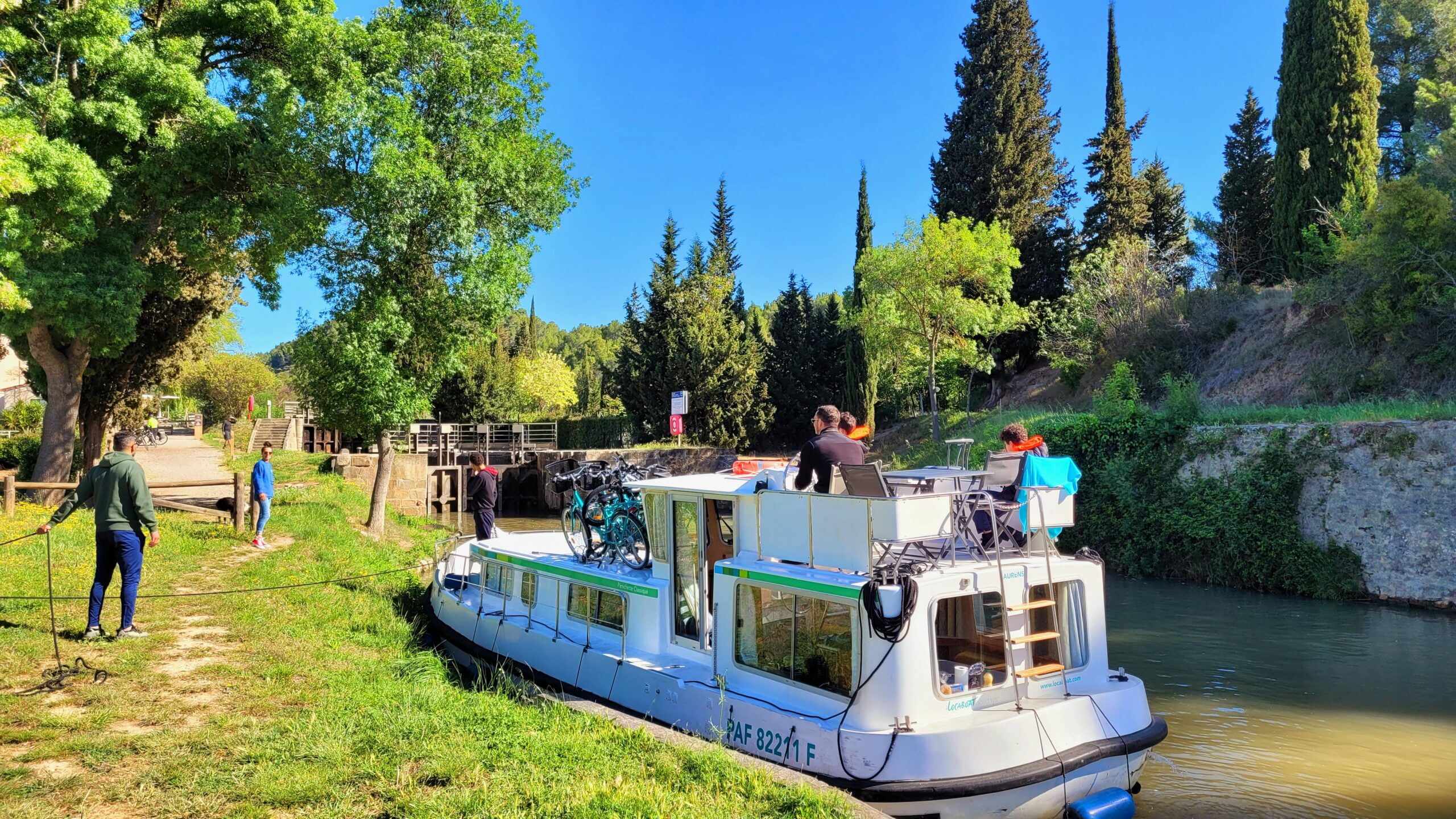 Les croisières sur le Lot : une expérience fluviale unique au cœur de la nature