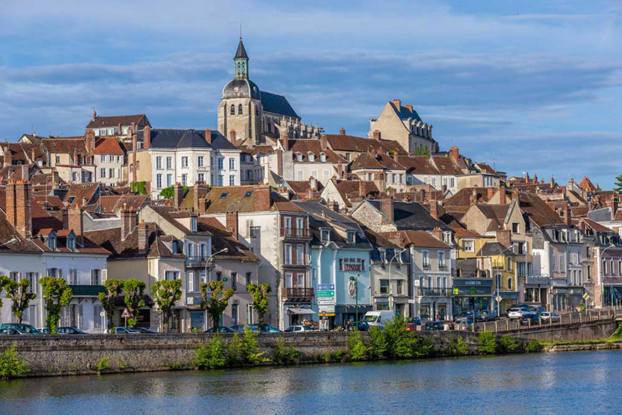 Joigny vu de l'Yonne