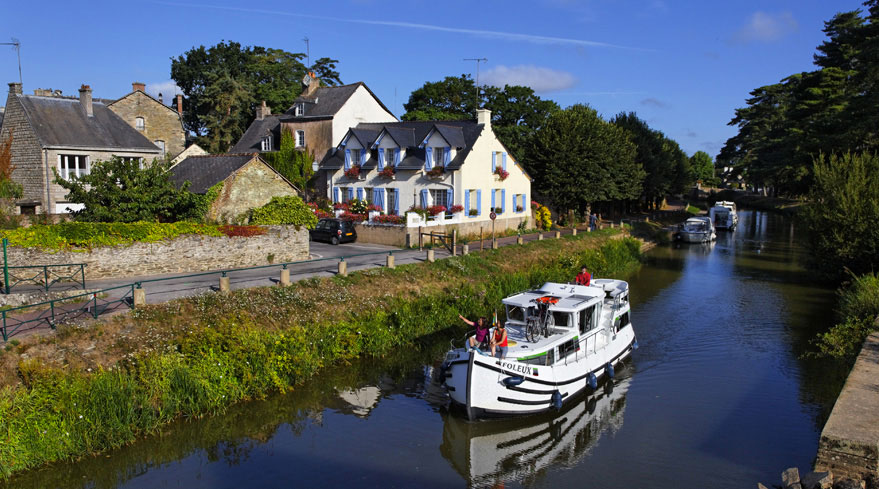 Spotlight on the best villages for a boat trip in France
