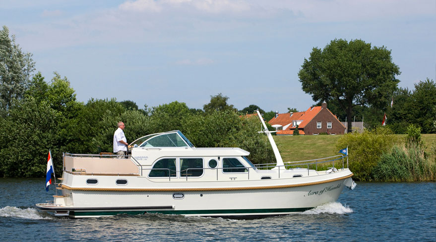 Linssen qui vogue sur l'eau