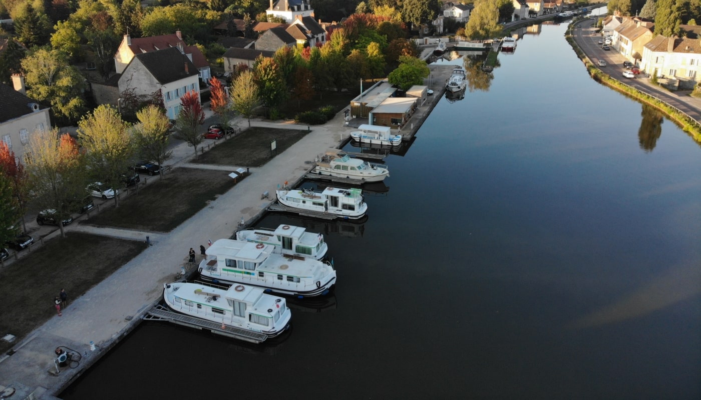 Port de Saint Léger Bourgogne